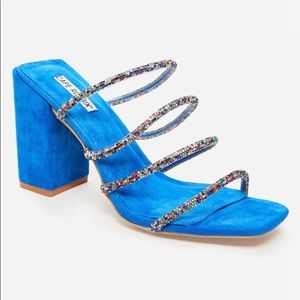 Cape Robbin Chunky Block Heel Sandal